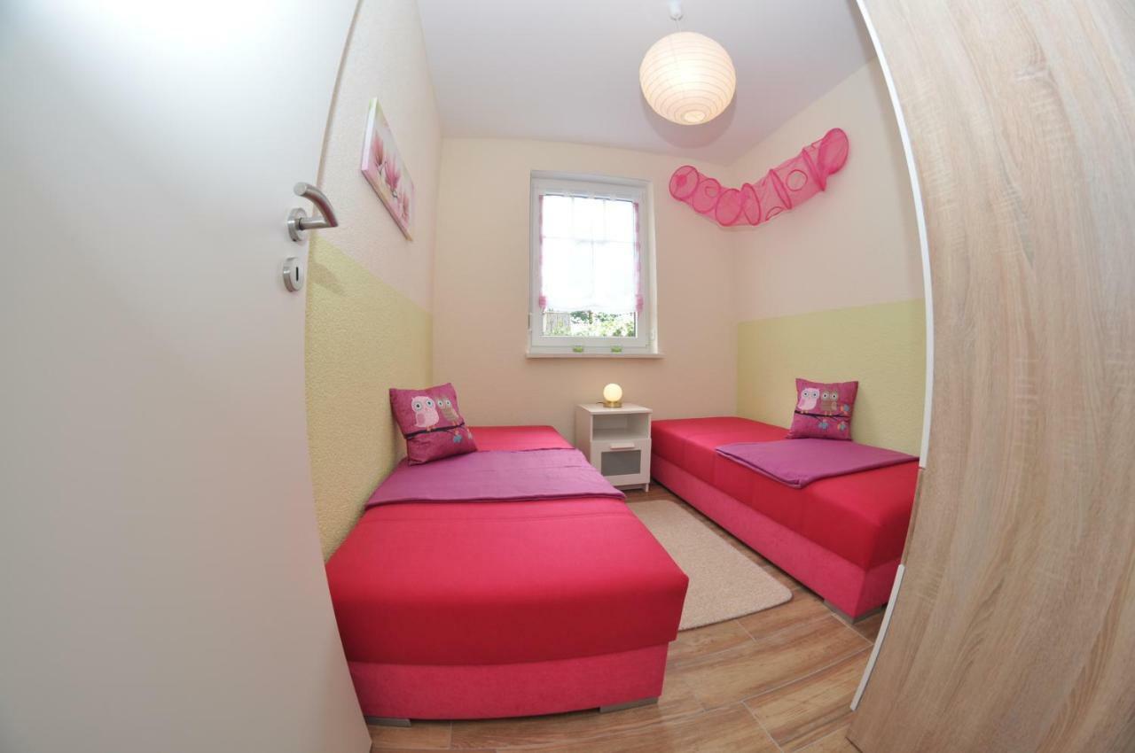 Ferienhaus Mueritzzauber / Eg-Appartement Marienfelde Buitenkant foto